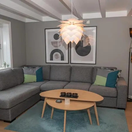 Classic Townhouse, Garden, Spacious Dom wakacyjny