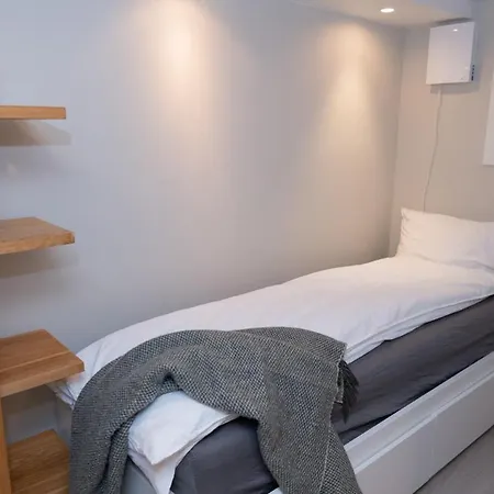 Classic Townhouse, Garden, Spacious Stavanger