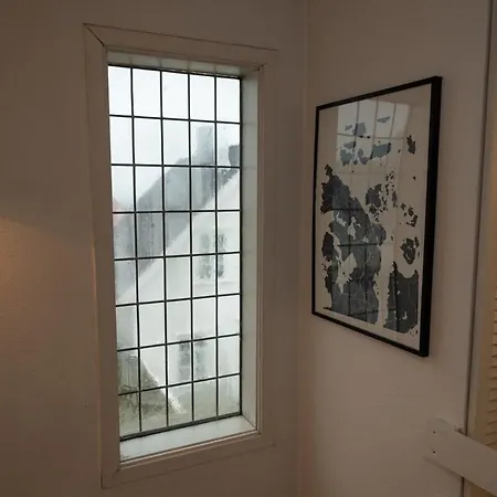 Classic Townhouse, Garden, Spacious Hébergement de vacances *