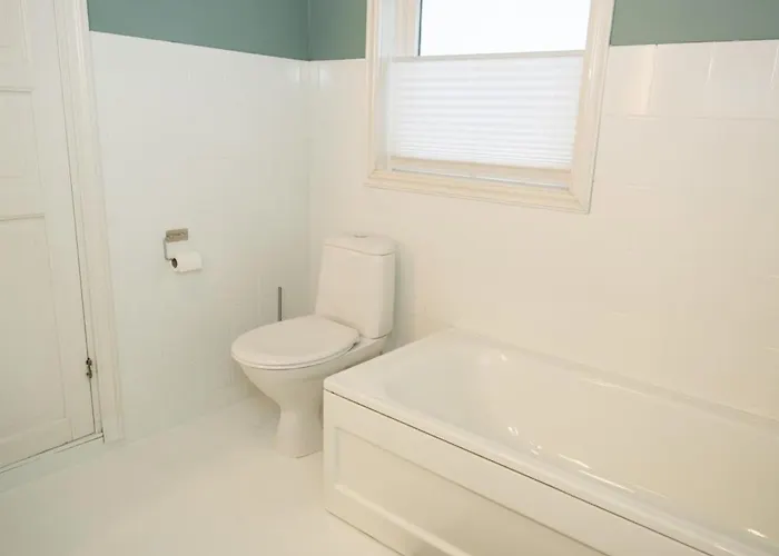 Classic Townhouse, Garden, Spacious