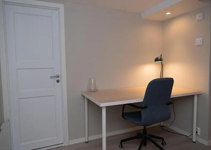 Classic Townhouse, Garden, Spacious * Stavanger