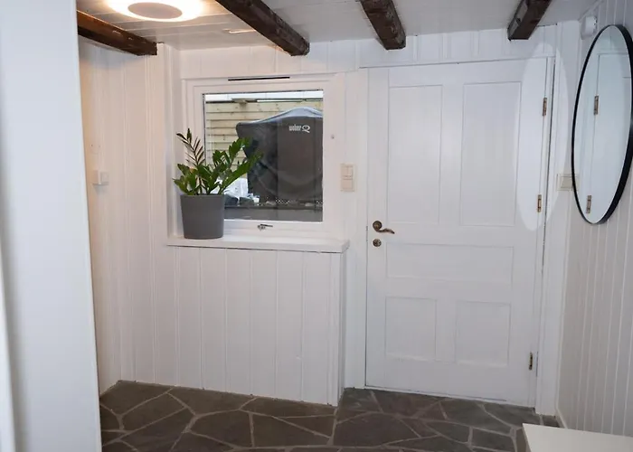 Classic Townhouse, Garden, Spacious * Stavanger